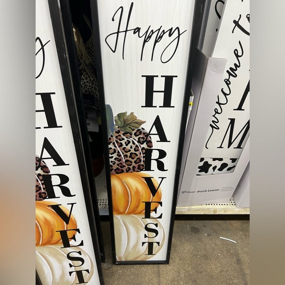 Fall welcome sign